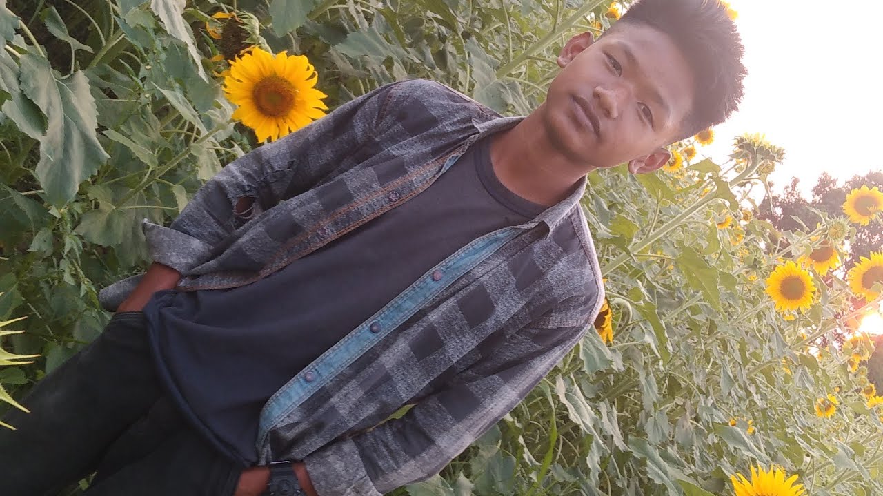 Sunflower🌻🌻 funny🤣🤣 video #2021//EjangRksvlogs