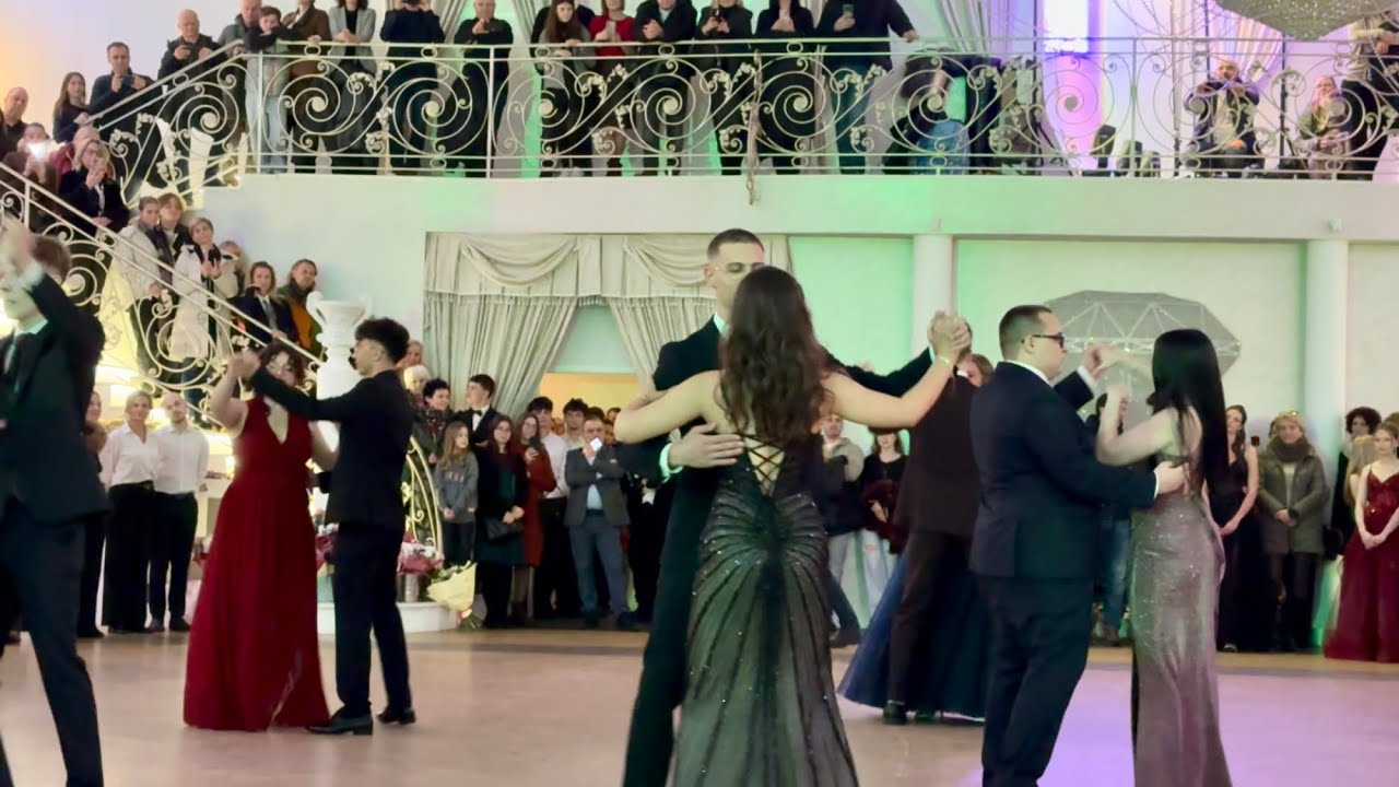 Bal studniówkowy 2026 w XV LO w Łodzi