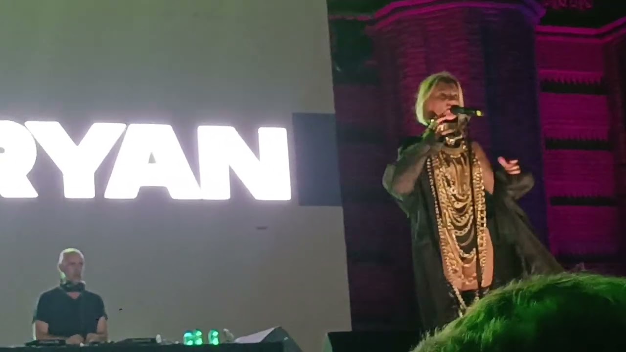 JE T,ADORE & ELLA ELLE LA-KATE RYAN  -PRIDE BARCELONA 2026(18-7-26 ) 