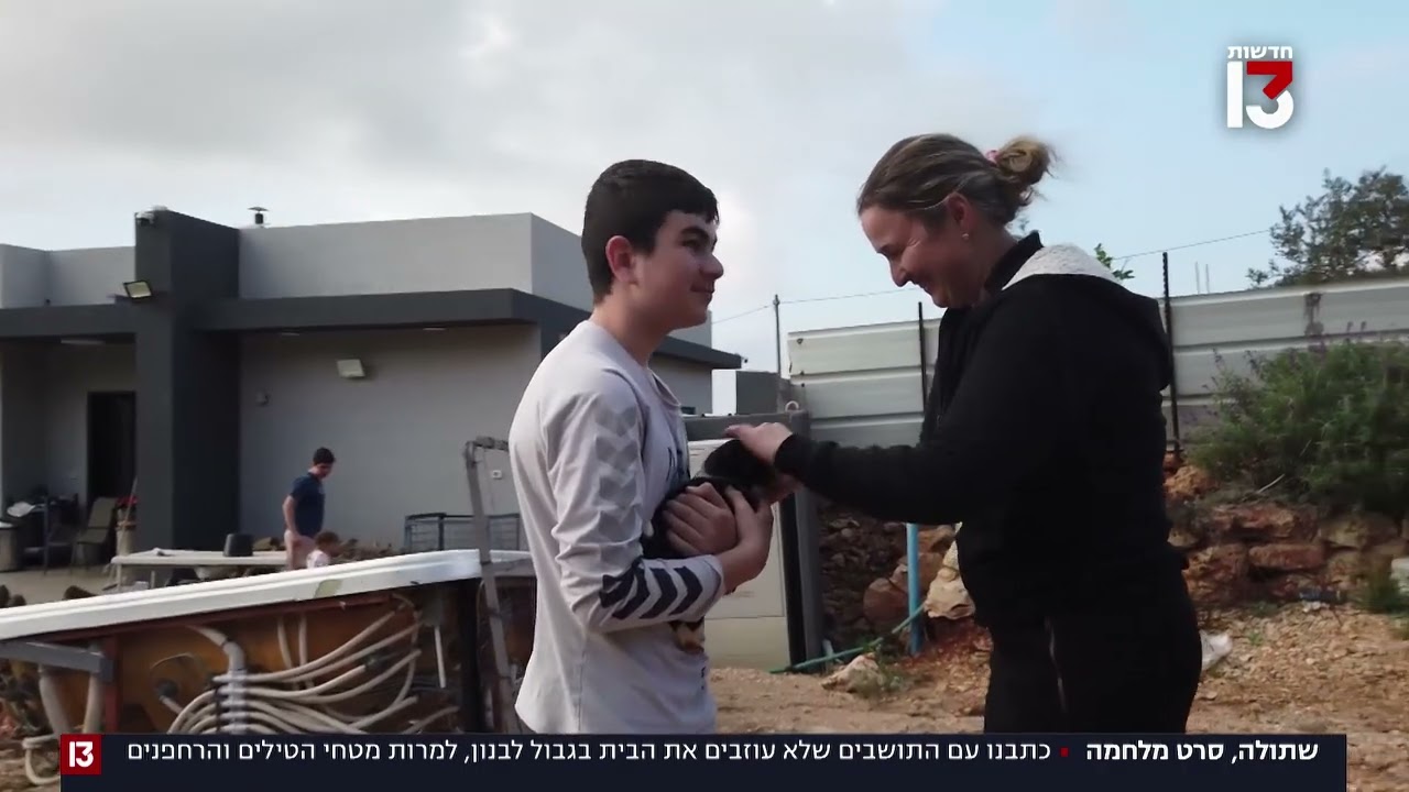 התושבים שמסרבים לעזוב את ביתם בגבול לבנון למרות ההפגזות