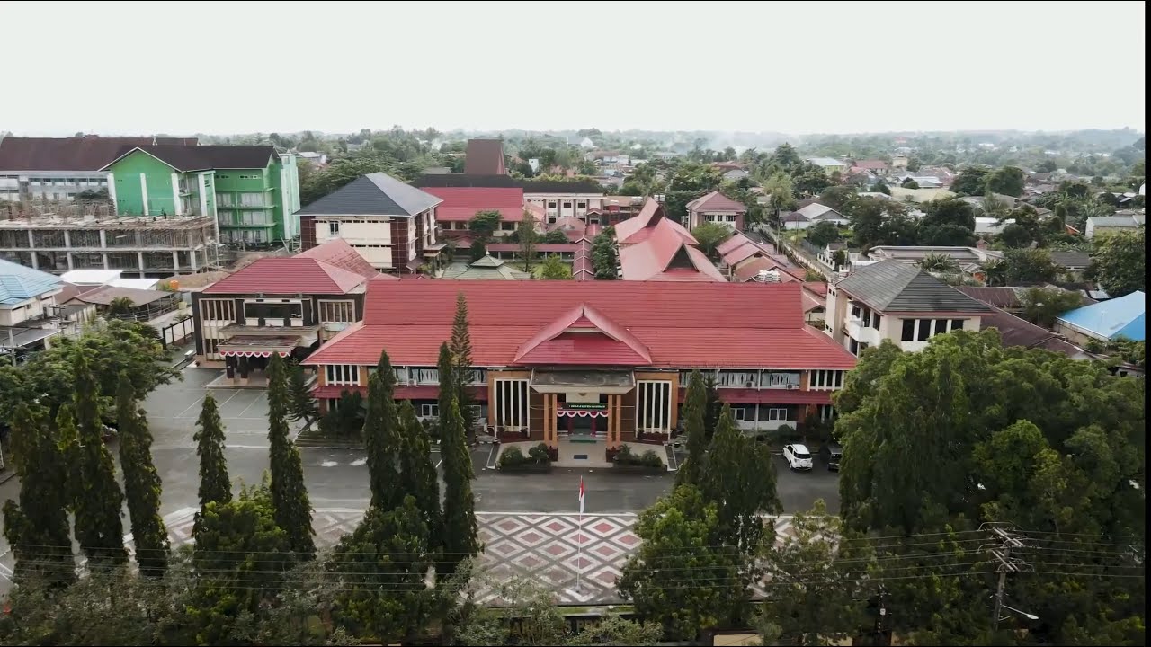 Penutupan Pelatihan Pengembangan Media Presentasi bagi SDM Kesehatan