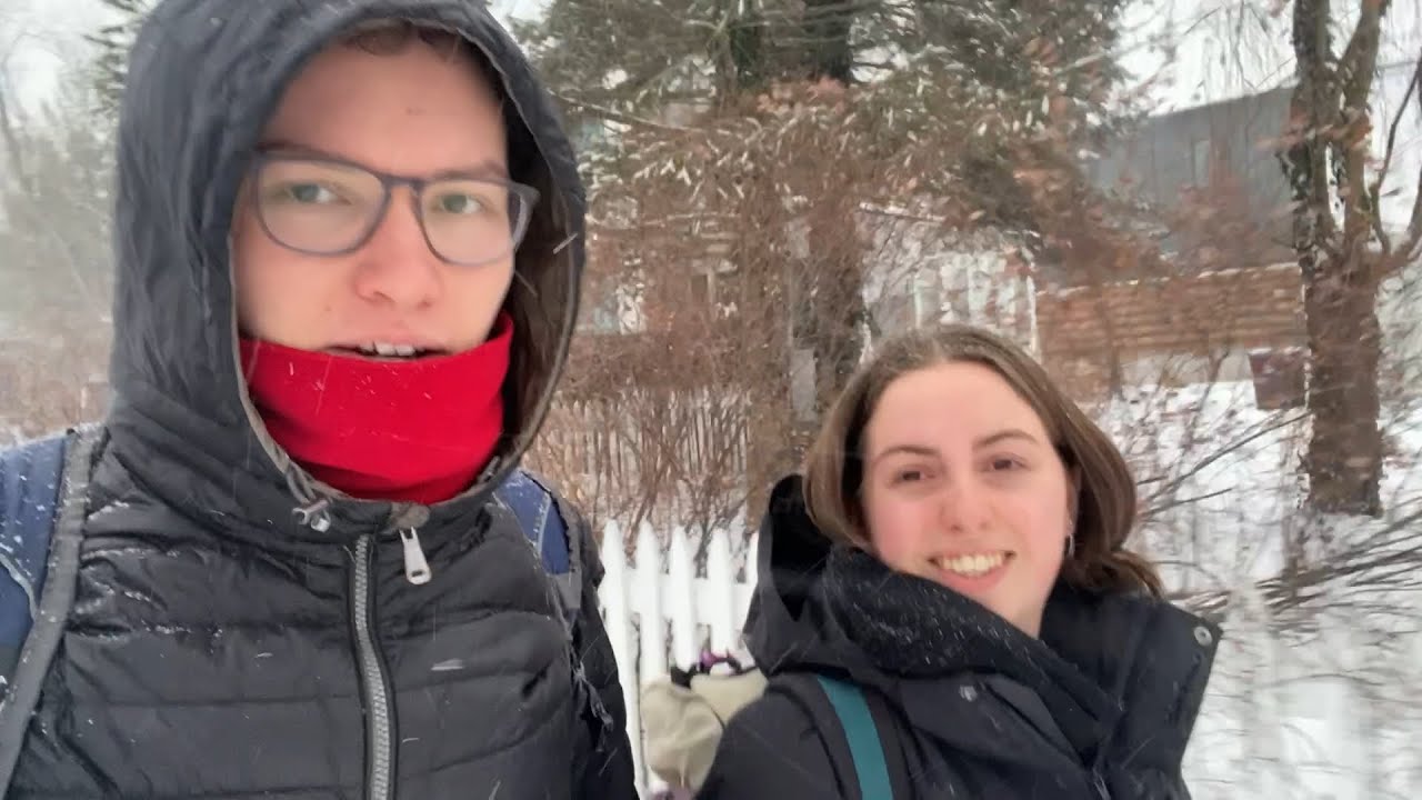 Traveling to Visit Bailey | Travel Vlog