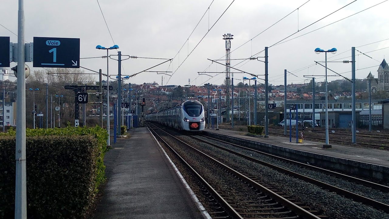 4 TER haut de France en gare de Calais ville et Pihen_lés_Guînes spécial regiolis de chez Alstom