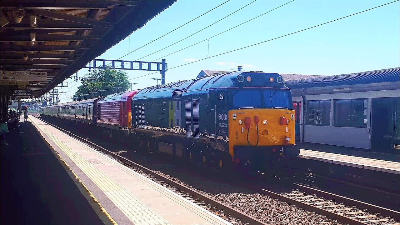 H&H 50008 'Thunderer' thunders through Didcot Parkway on its loaded test run with 67028 9/6/21
