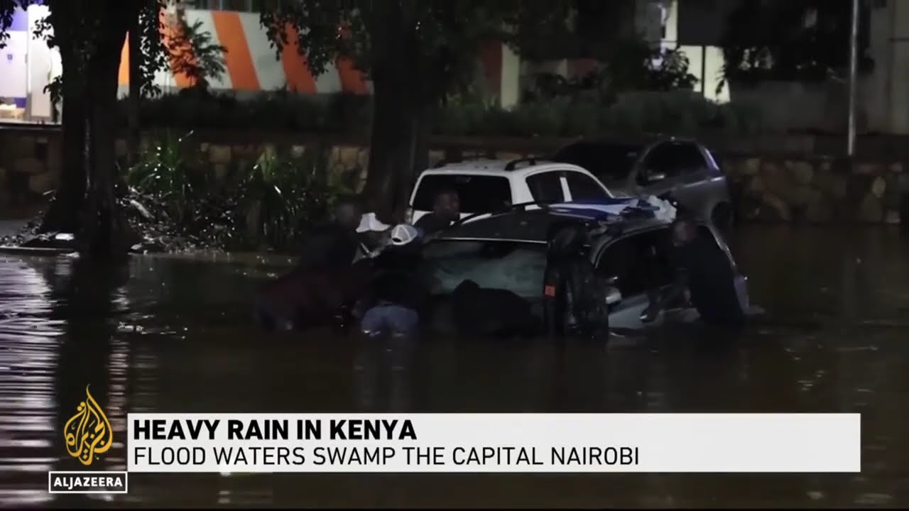 Kenya floods: Nairobi streets submerged - prophecy reminder