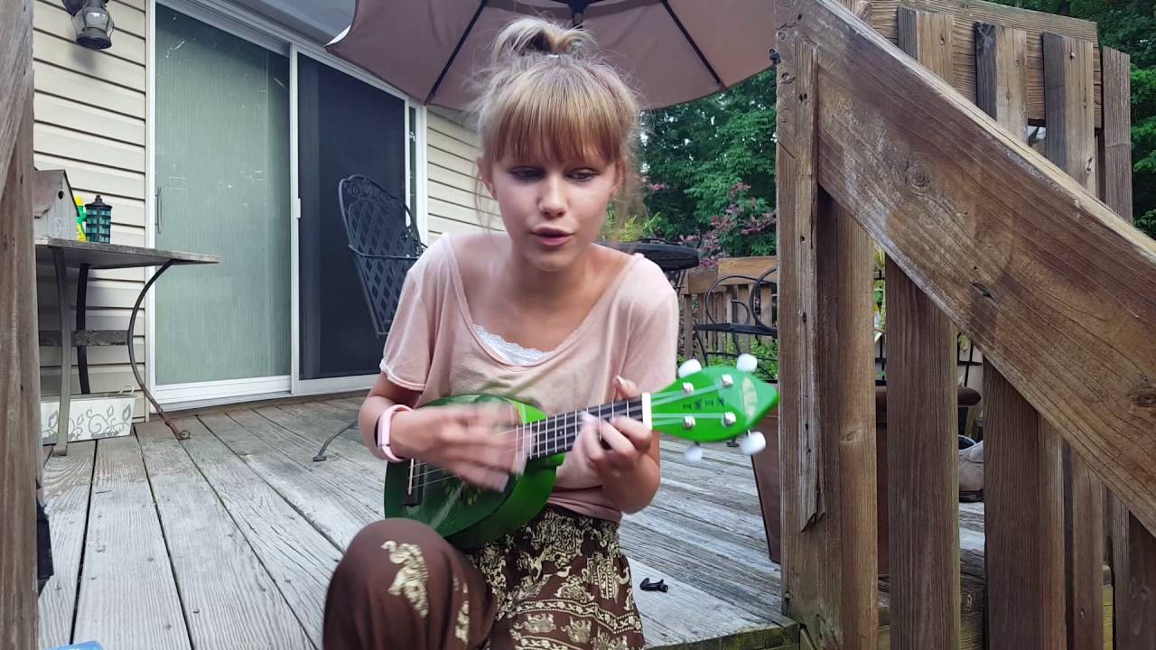 Grace VanderWaal - 