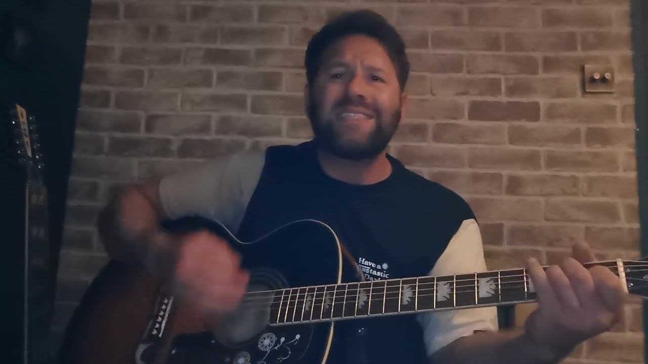 Sandstorm - Cast (Cover)