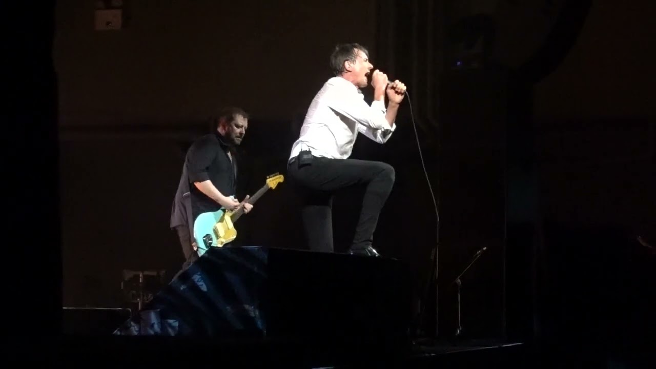 Suede - June Rain - B-K, Stockholm 2026