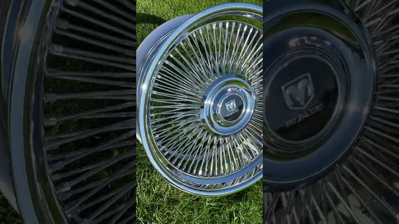 22x10  Dodge Ram Wire Wheels w floating caps