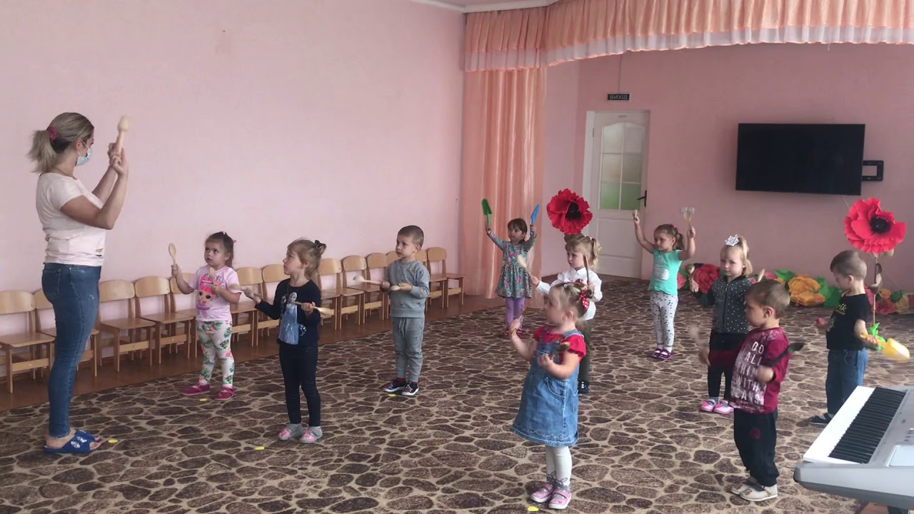 Танок з ложками