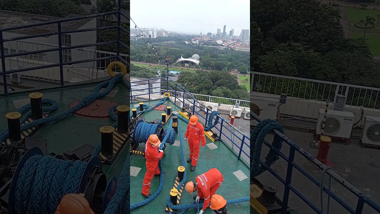 Mooring & unmooring operation. AB Deck .