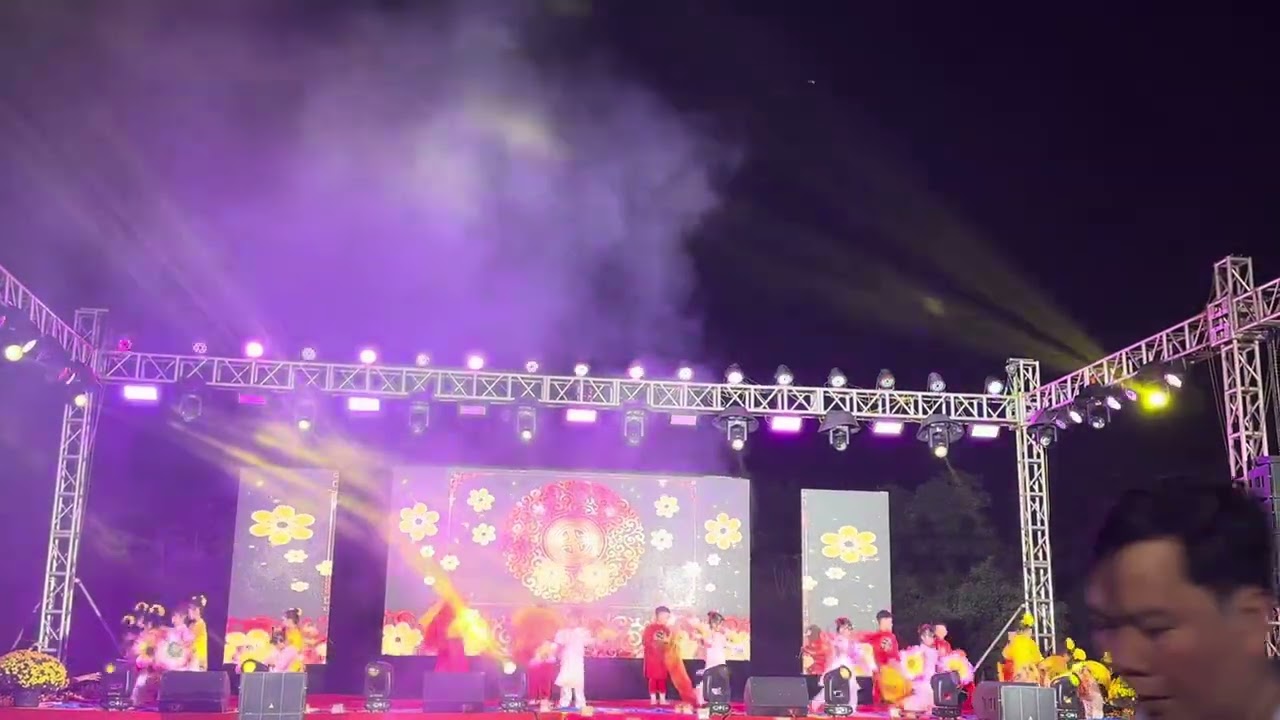 XUÂN ƠI! Ở LẠI CHƠI MÚA TRƯỜNG MN BÌNH ĐIỀN