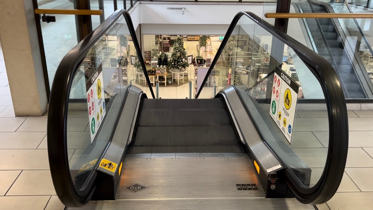 Sydney, Australia. 12x O&K KONE escalator ride at Myer in Chatswood. Long Ride!! 
