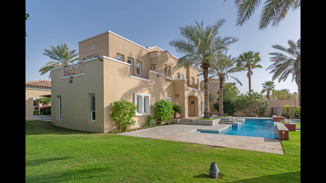 Huge Plot | Golf View| Immaculate condition