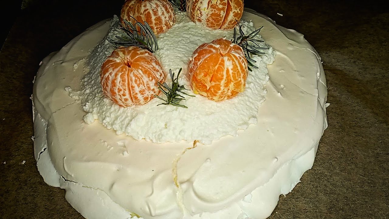 Meringue Torte mit Mandarinen zu Weihnachten und Neujahr!