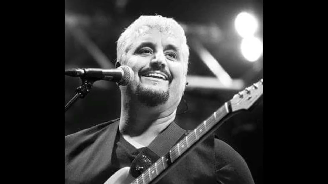 PINO DANIELE - KEEP ON MOVIN' - LIVE 1985