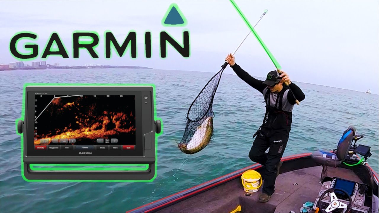 Spring Brown Trout [Milwaukee Harbor] + Garmin LiveScope Test!