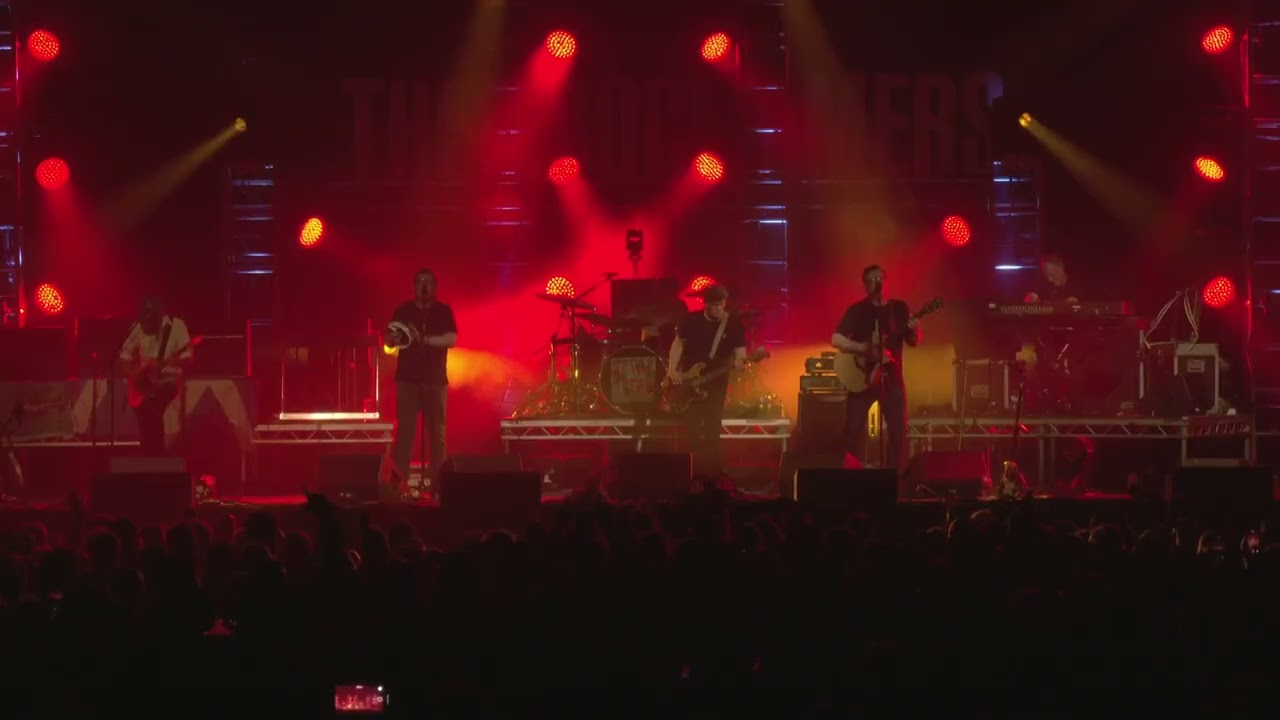 The Proclaimers There's A Touch (Live in Leith)