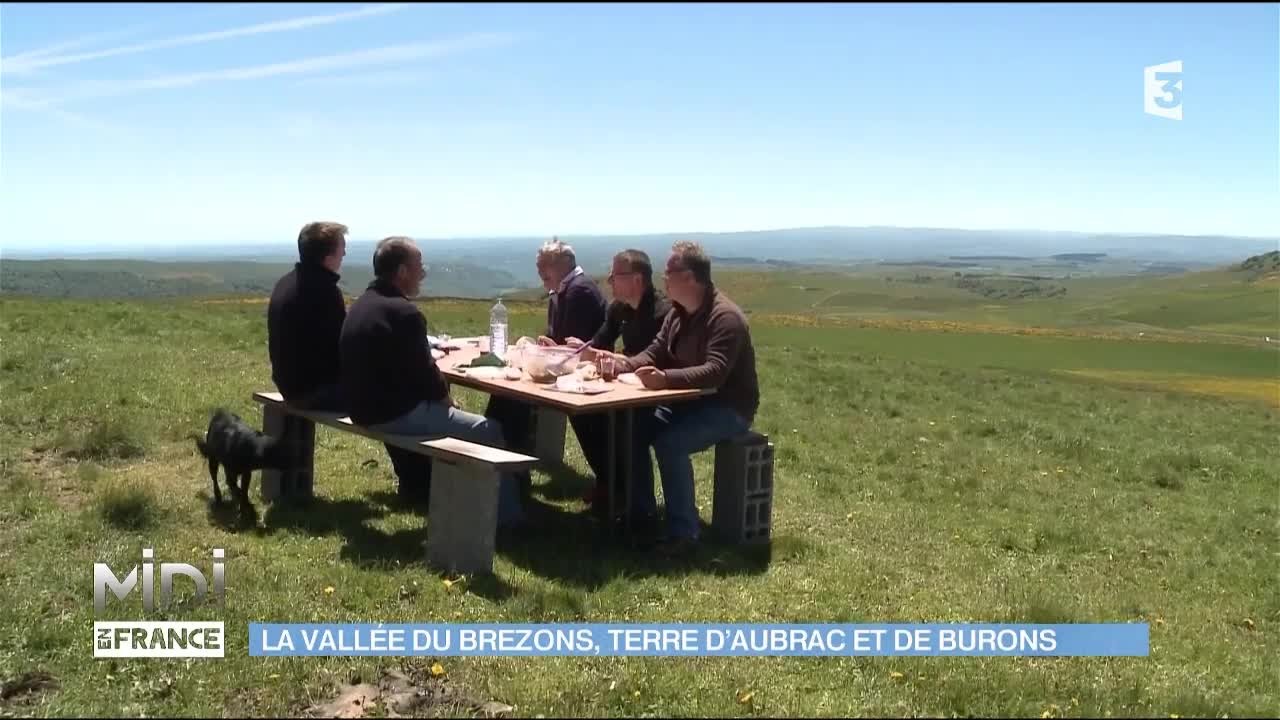 SUIVEZ LE GUIDE : La vallée du Brezons, terre d'Aubrac et de burons