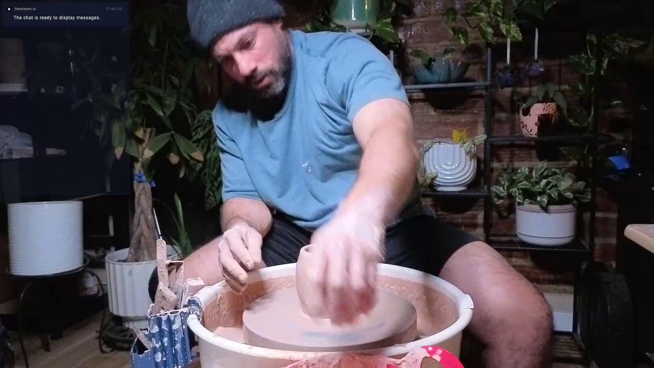 Live Throwing Pottery on the Wheel