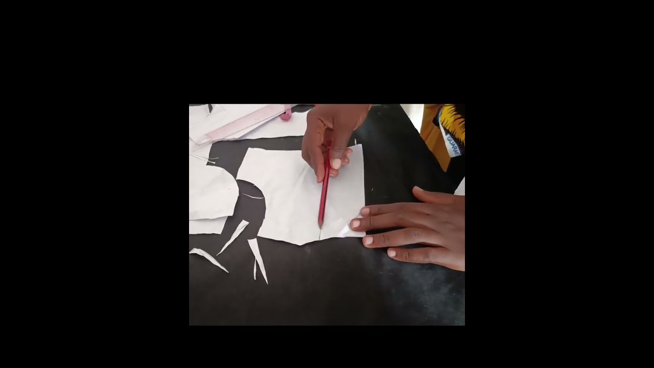 How to make basic bodice with lacing bar