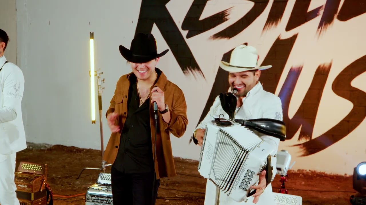 El LOCO - Raul Beltran - Giovanny Ayala (Video Musical)