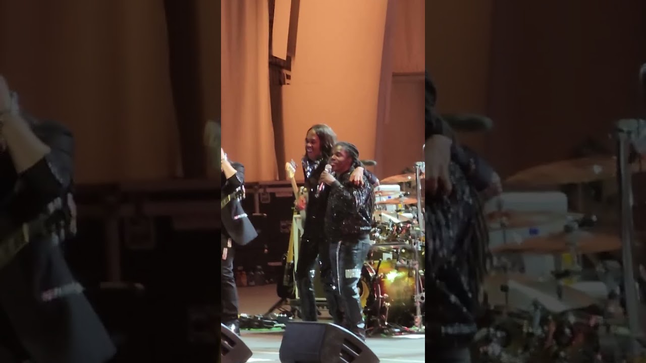 That's the Way of the World, Earth, Wind & Fire, Hollywood Bowl, 7/4/2025