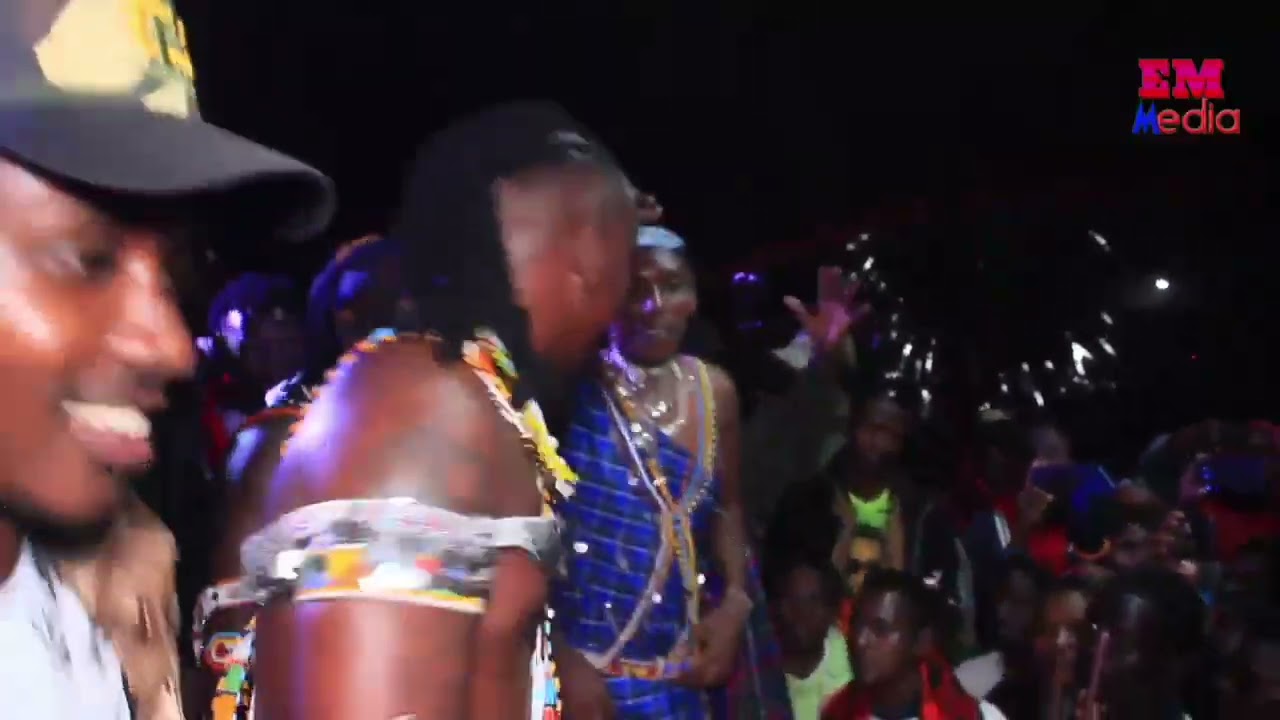 BORNFIRE MAASAI AND PAPAA MASAI PERFORMING LIVE AT NANYUKI 🔥