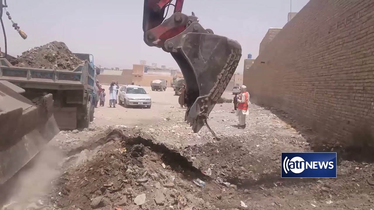 Kandahar Municipality started cleaning city from trashes | پاکسازی شهرکندهار از وجود زباله‌ها
