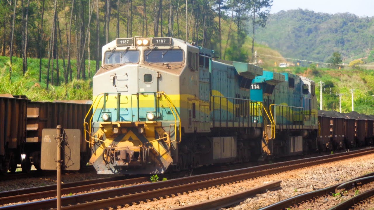 Ultrapassagem de trens em Nova Era, Estrada de Ferro Vit&oacute;ria a Minas