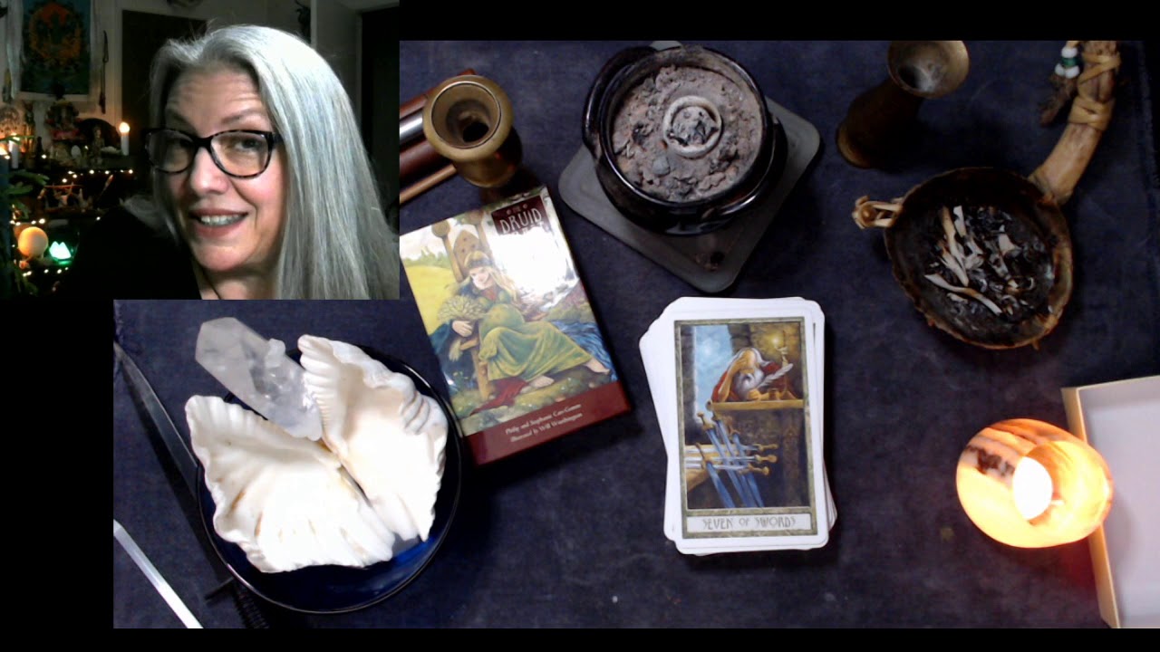 Unboxing: The Druid Craft Tarot Deck
