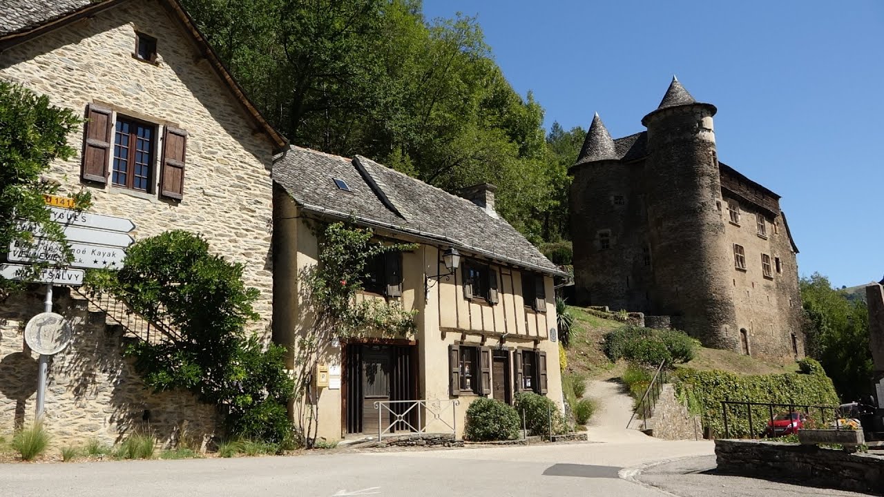 Mon beau Cantal N° 155 VIEILLEVIE base de Canoë Kayak