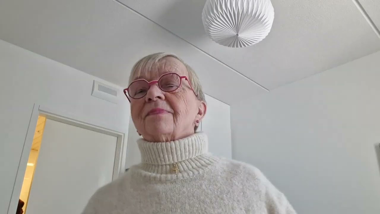 KYLMÄÄ SOTAA JA RAKKAUTTA🕯🎶💗💙