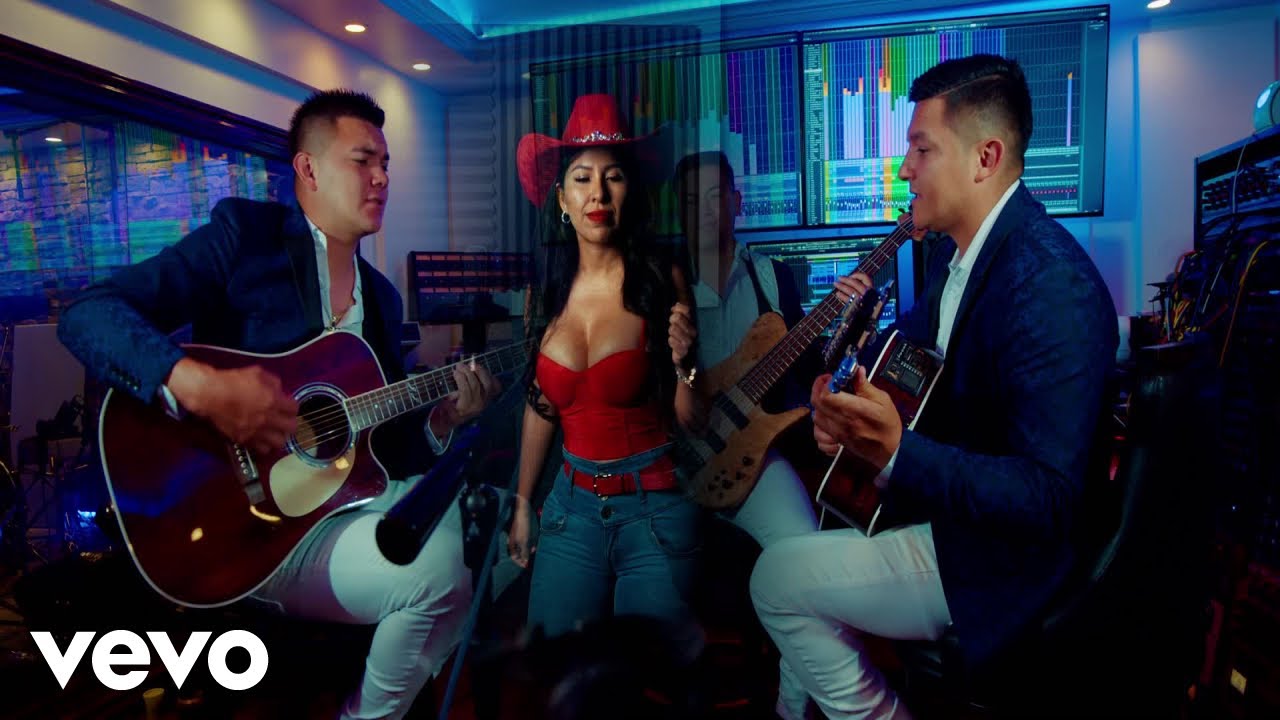Conocidos De Rancho - Amor Ilegal (Official Music Video) ft. BRISMA LOPEZ