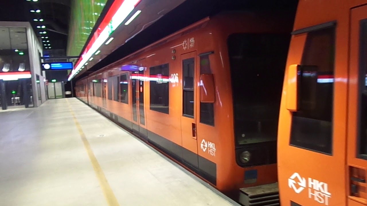 Not in service again. Metro of Helsinki 9-30: Bombardier M200 #213 on line not in service (17.02.19)