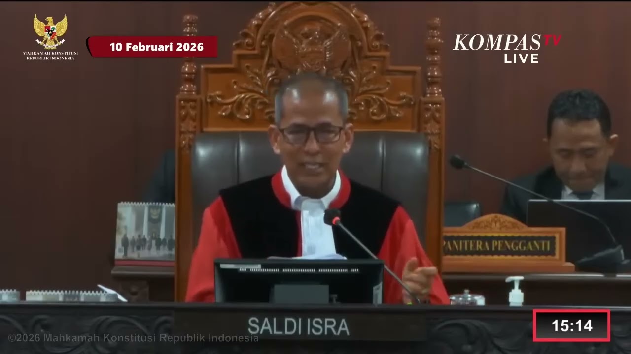 Hakim MK Saldi Isra Minta Roy Suryo cs Lampirkan Bukti Jadi Tersangka Kasus Ijazah Jokowi