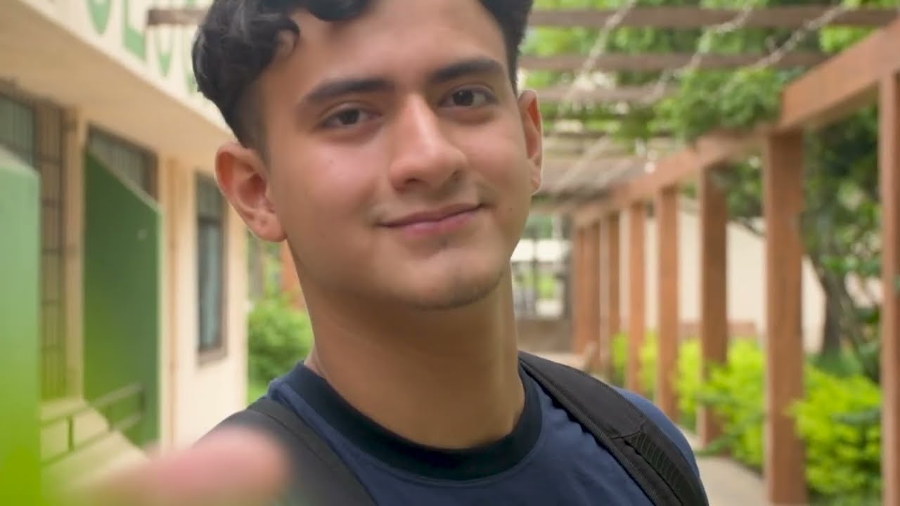 VIVÍ TU FUTURO - UNE