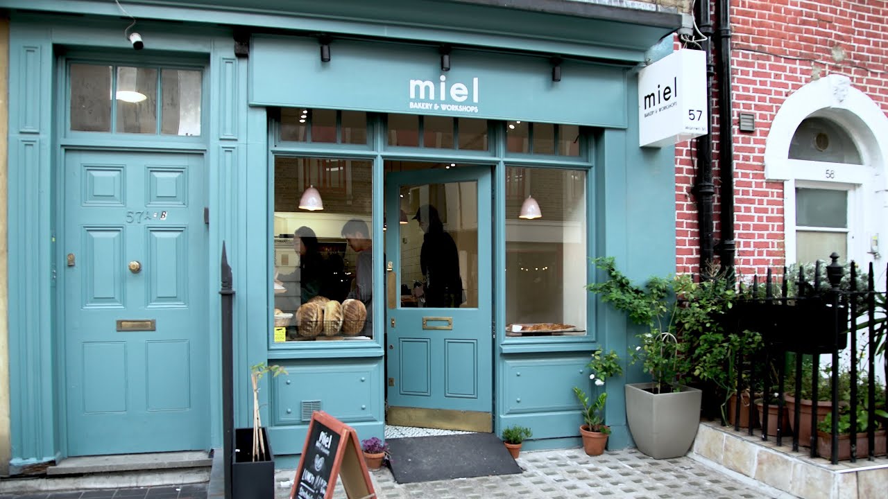 Mornings at Miel Bakery