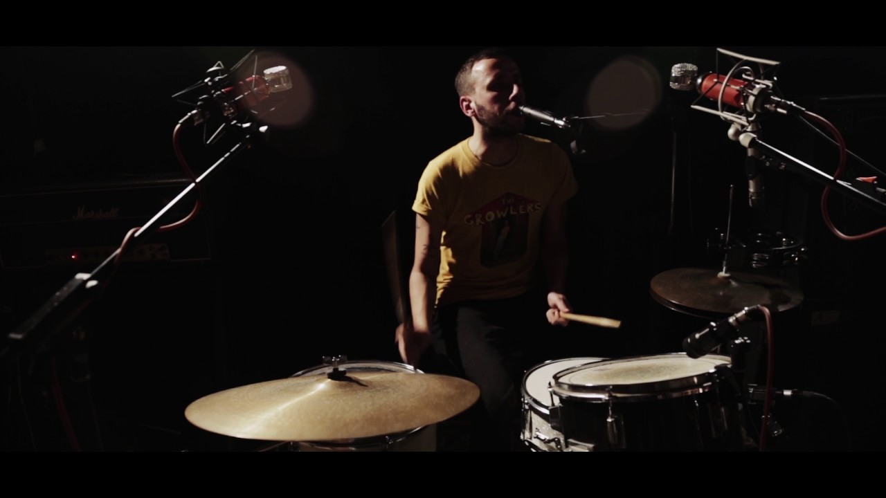 Santamuerte - On the knees (live)