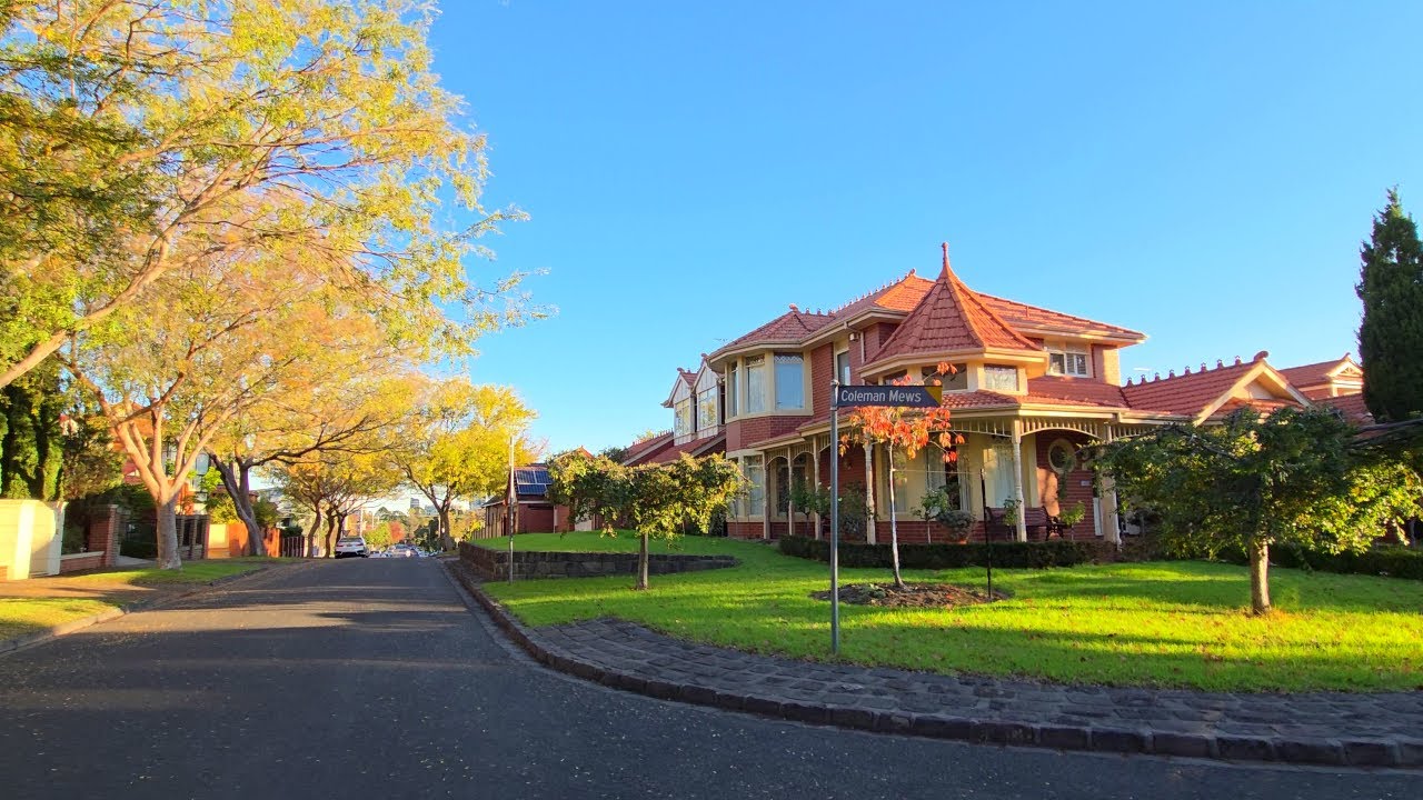 Moonee Ponds Melbourne Suburb Walking Tour