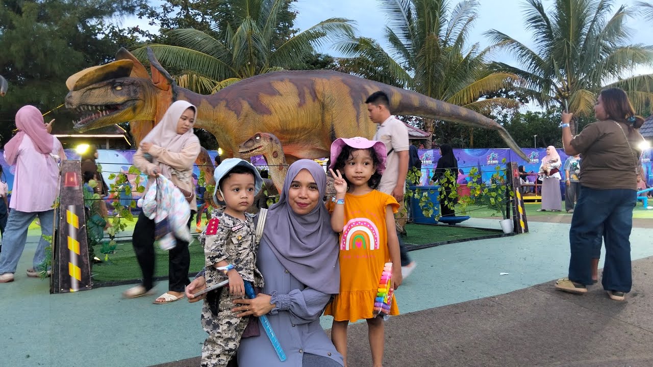 Dino Planet Parepare, ayo mengenal dinosaurus 