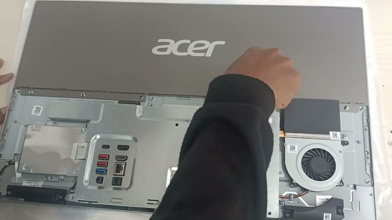 BONGKAR ACER ASPIRE C24-1650 // UPGRADE SDD // UPGRADE RAM