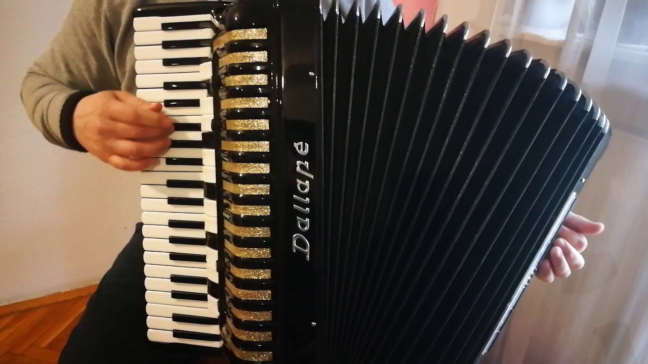 Dallape Supermaestro 1962.g - double cassotto (Balkanmusic)