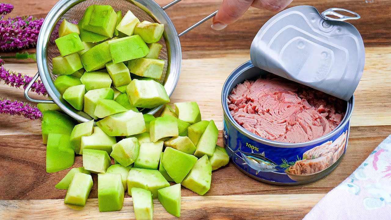 Nur wenige kennen dieses Rezept für Avocado mit Thunfisch! 🥑 Leckeres und gesundes Avocado Rezept