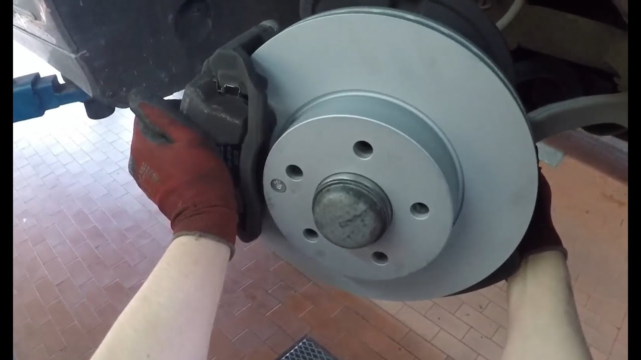 W204 C-Class - Complete Front Brake Replacement