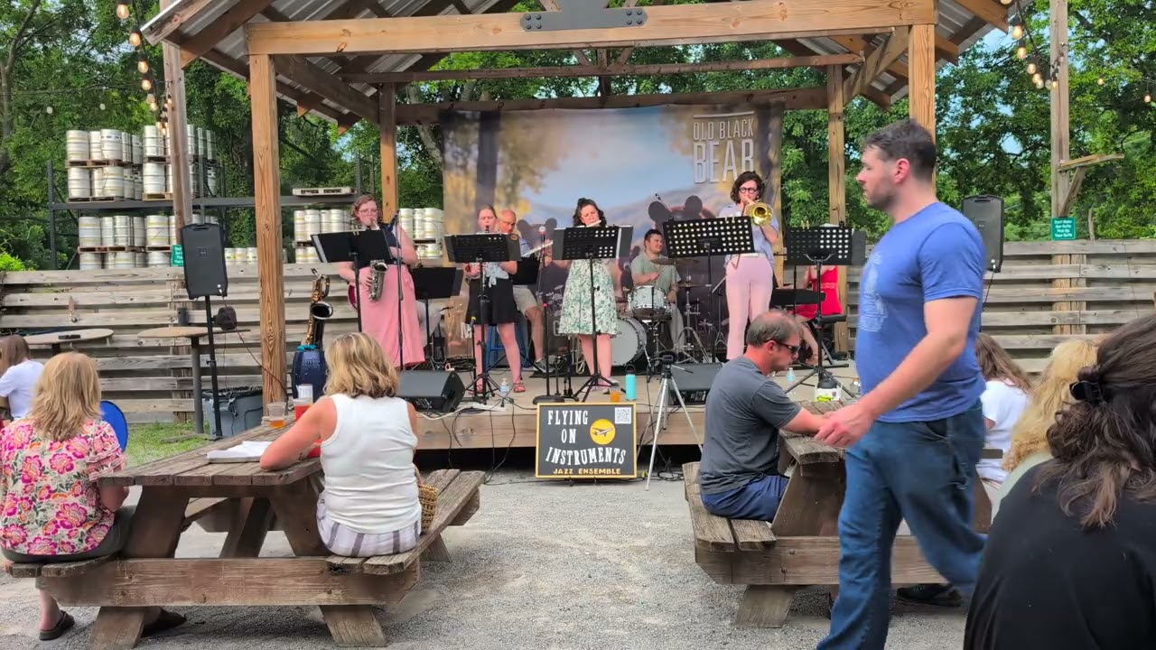 Jelly Roll - Old Black Bear Brewing Co. - 6-27-25