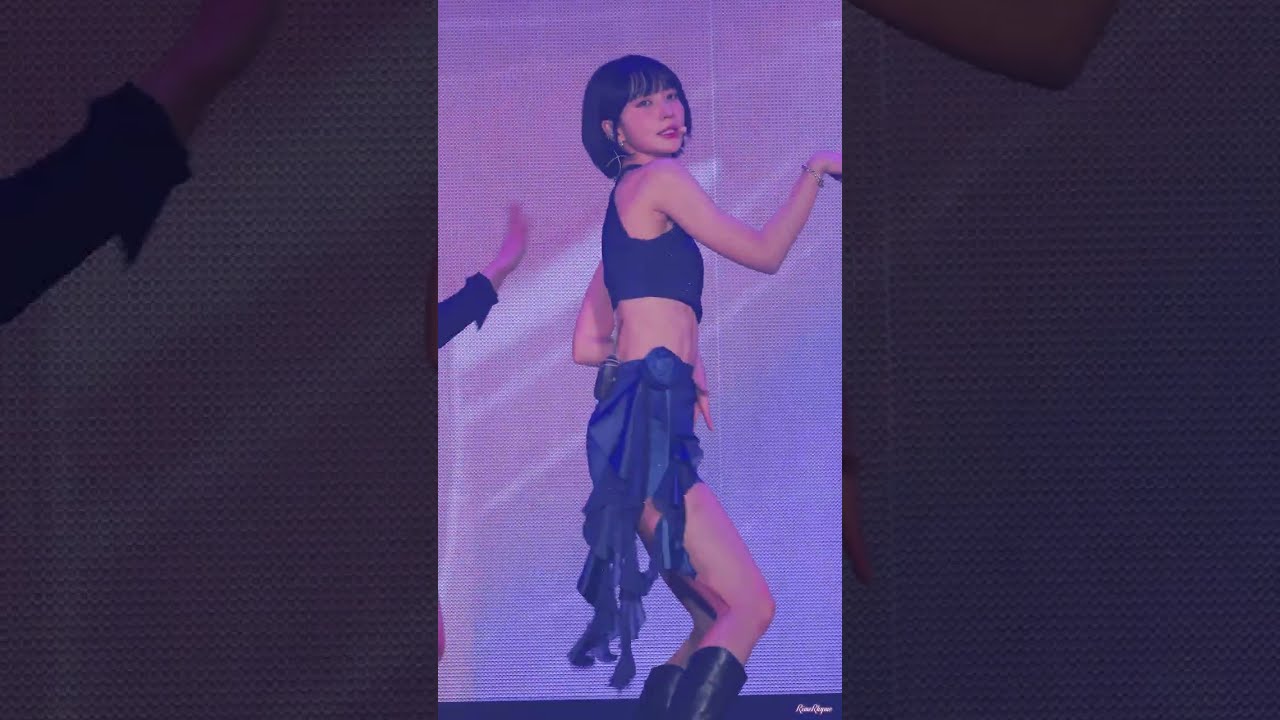250419 오마이걸(OH MY GIRL) - Sway (YOU & I) 유빈  4K60P 직캠 fancam @2025 OH MY GIRL CONCERT [Milky Way]