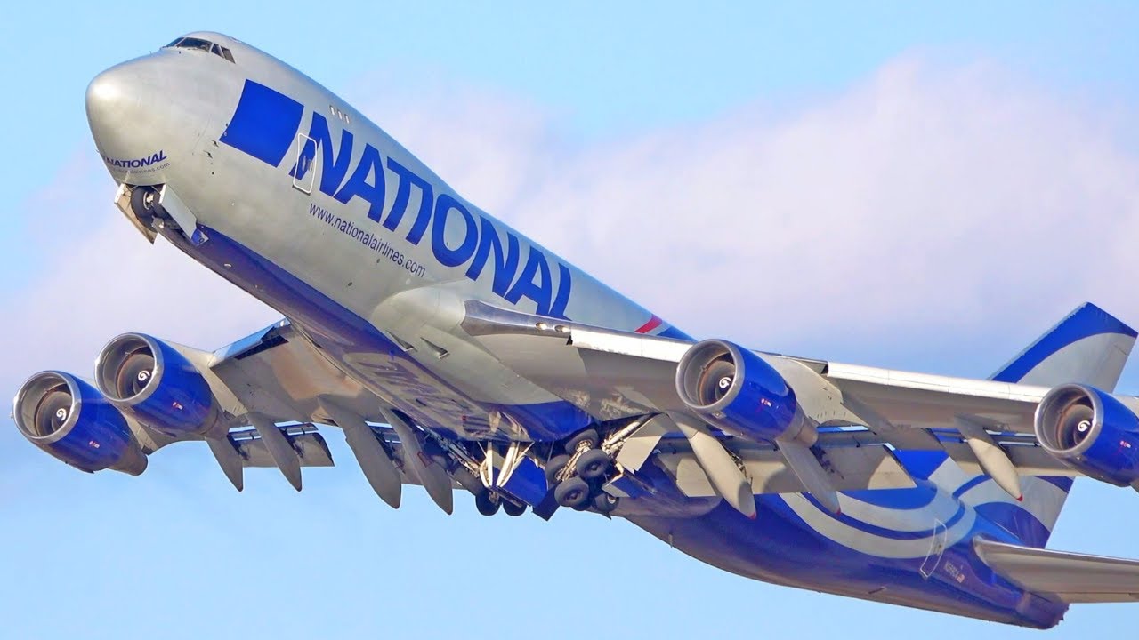 28 DEPARTURES IN 21 MINUTES from CHICAGO O’ HARE