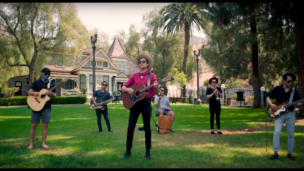 SAINT MOTEL - Make Me Feel Like (Acoustic)