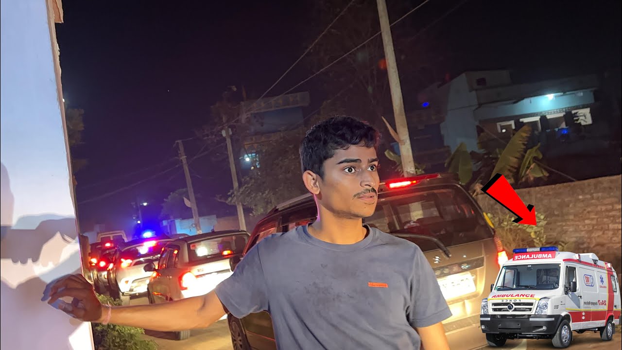 Ghar ke bahar traffic me ambulance phas Gaya 🥵